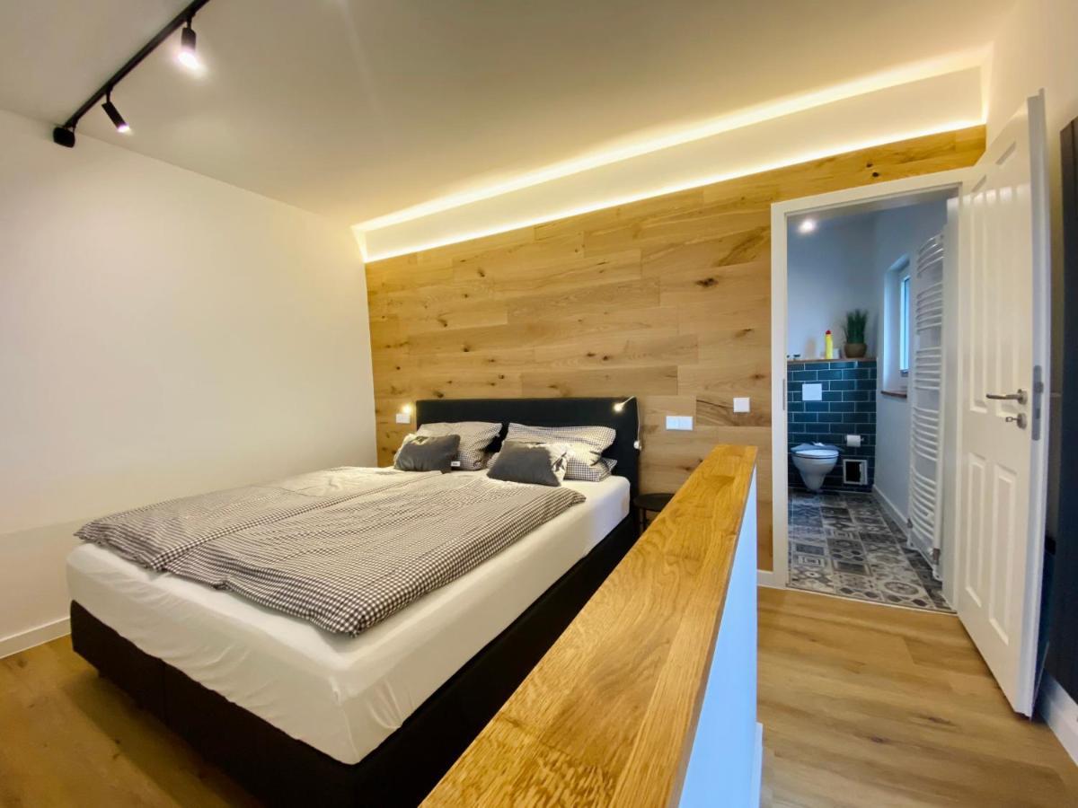 Alte Bootswerft Apartment Putbus Bagian luar foto