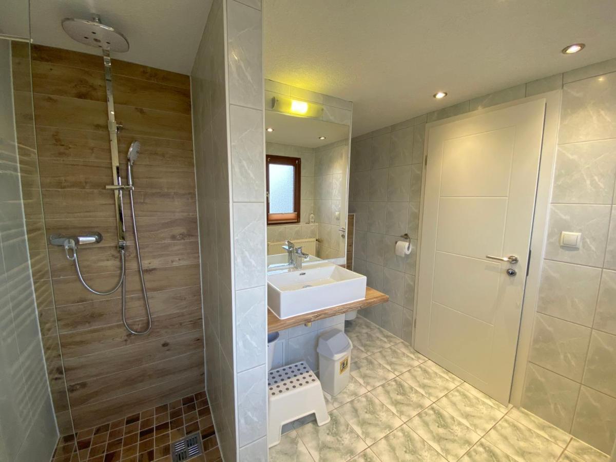 Alte Bootswerft Apartment Putbus Bagian luar foto